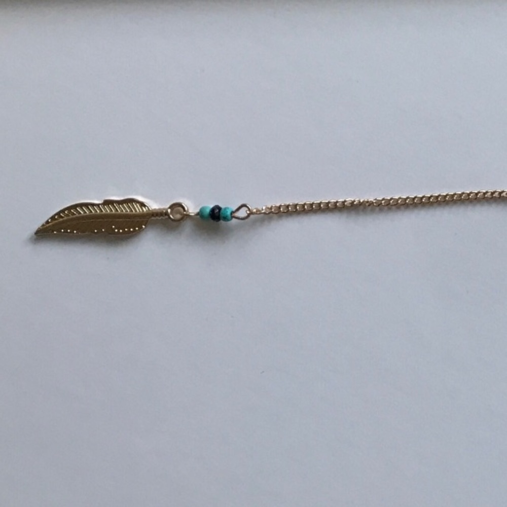 Feather With Beads Necklace - Picture 3 of 4